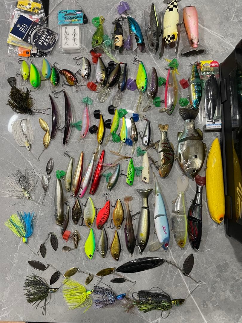 バス釣り引退　ルアーまとめ売り☆早い者勝ち☆処分品☆大量☆メーカー多数！！