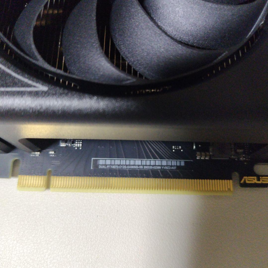 グラフィックボード・グラボ・ビデオカード ASUS GeForce RTX 4070 OC Edition