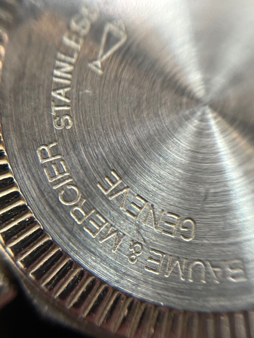 Baume & Mercier Périra ボームメルシェ レディース時計.