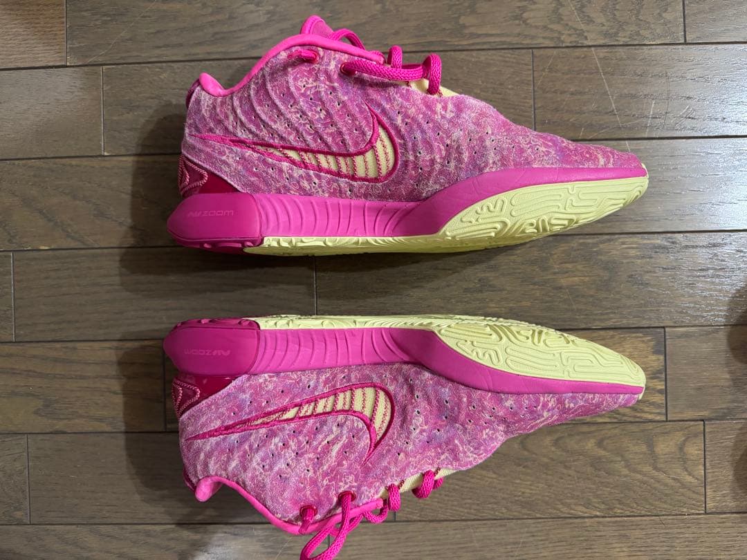 Nike バスケットボールシューズ レブロン21