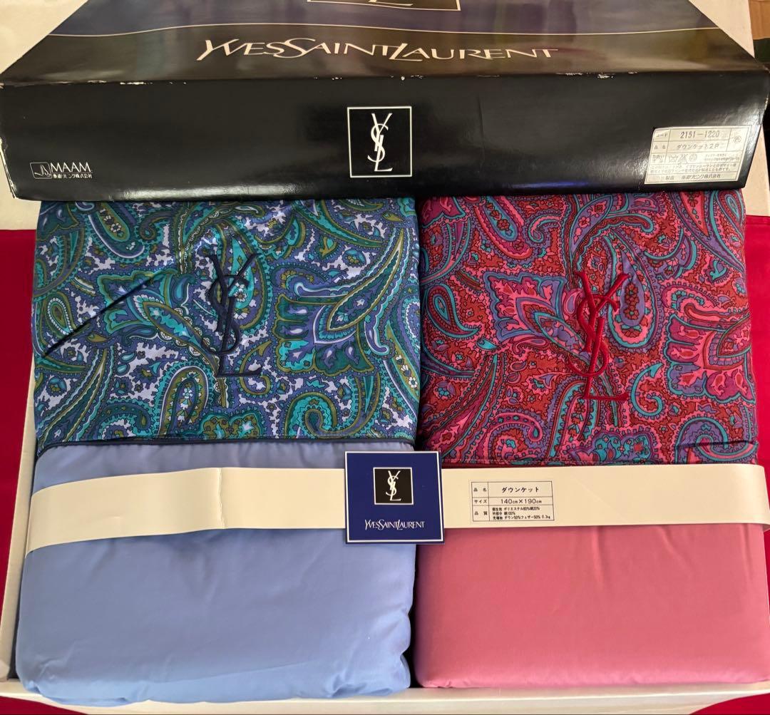 Yves Saint Laurent ペイズリーダウンケット2点セット　未使用品