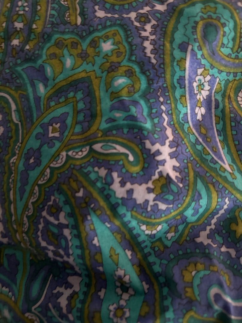 Yves Saint Laurent ペイズリーダウンケット2点セット　未使用品