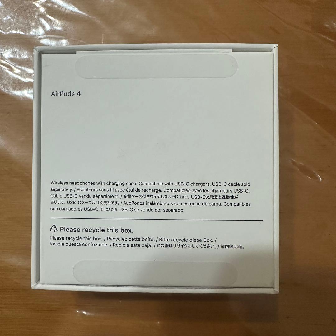【美品】AirPods 4 アクティブノイズキャンセリング非搭載