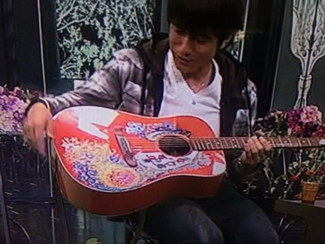 ブラオレギター　fender 日本限定100本　ミスチル　桜井着　最終値下げ
