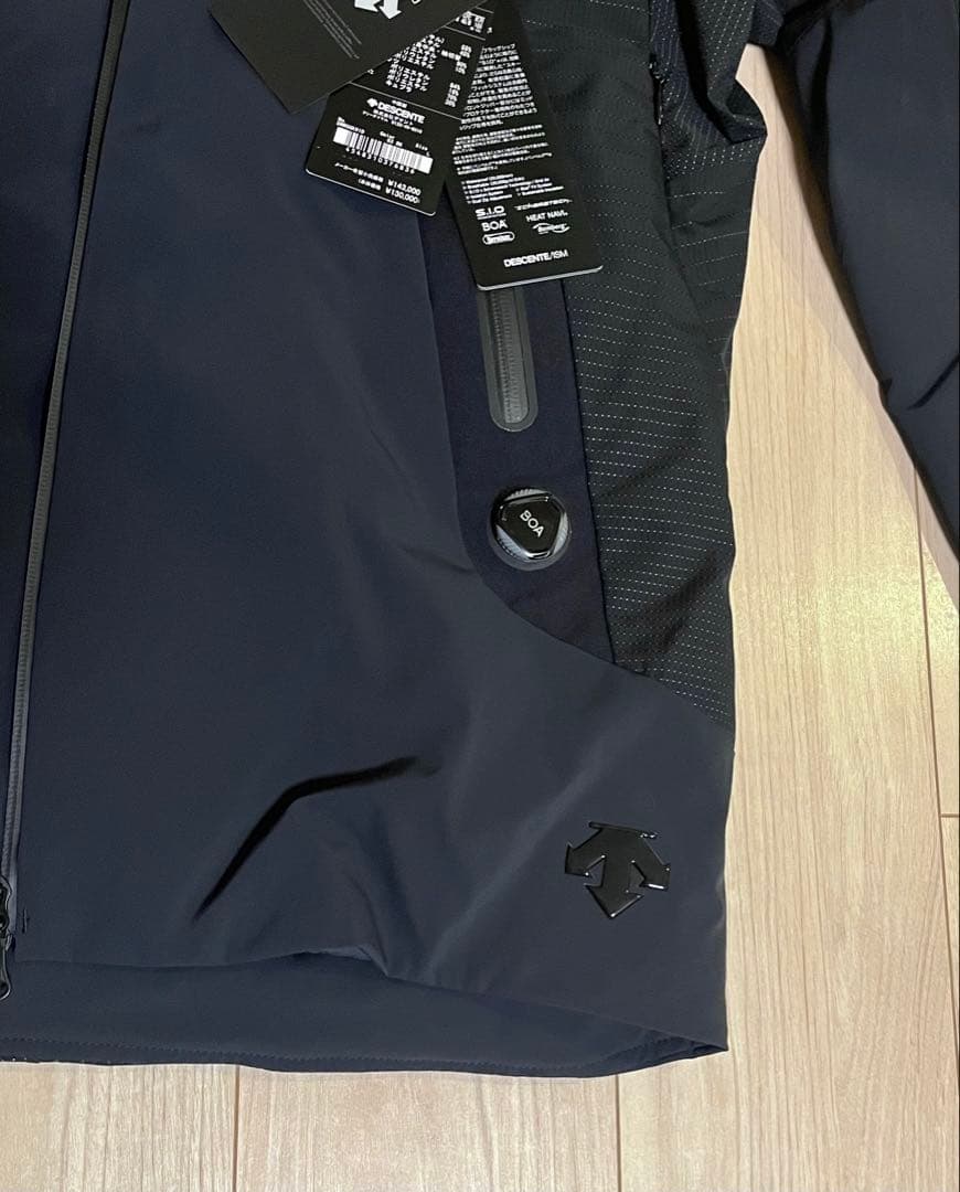 デサントスキーウェア L BLACK 【新品】【タグ付き、希少】