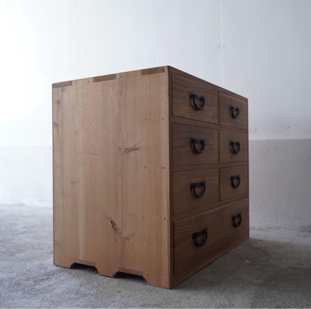 7杯の引き出しチェスト