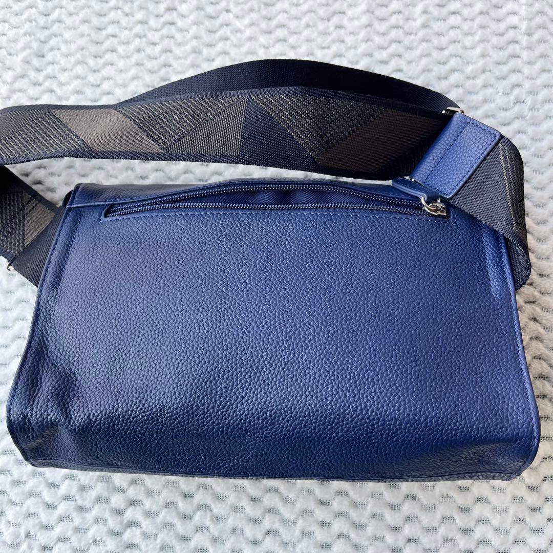 【美品】本革 470gワイドテープショルダーバッグ/イアパピヨネ ブルー
