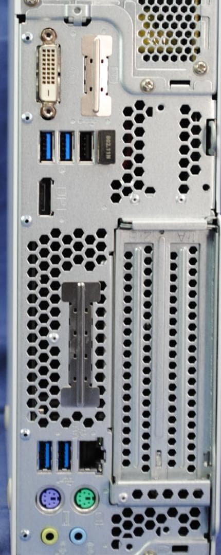 即戦力!FMV i5-7500 SSD256G+1TB Office2021