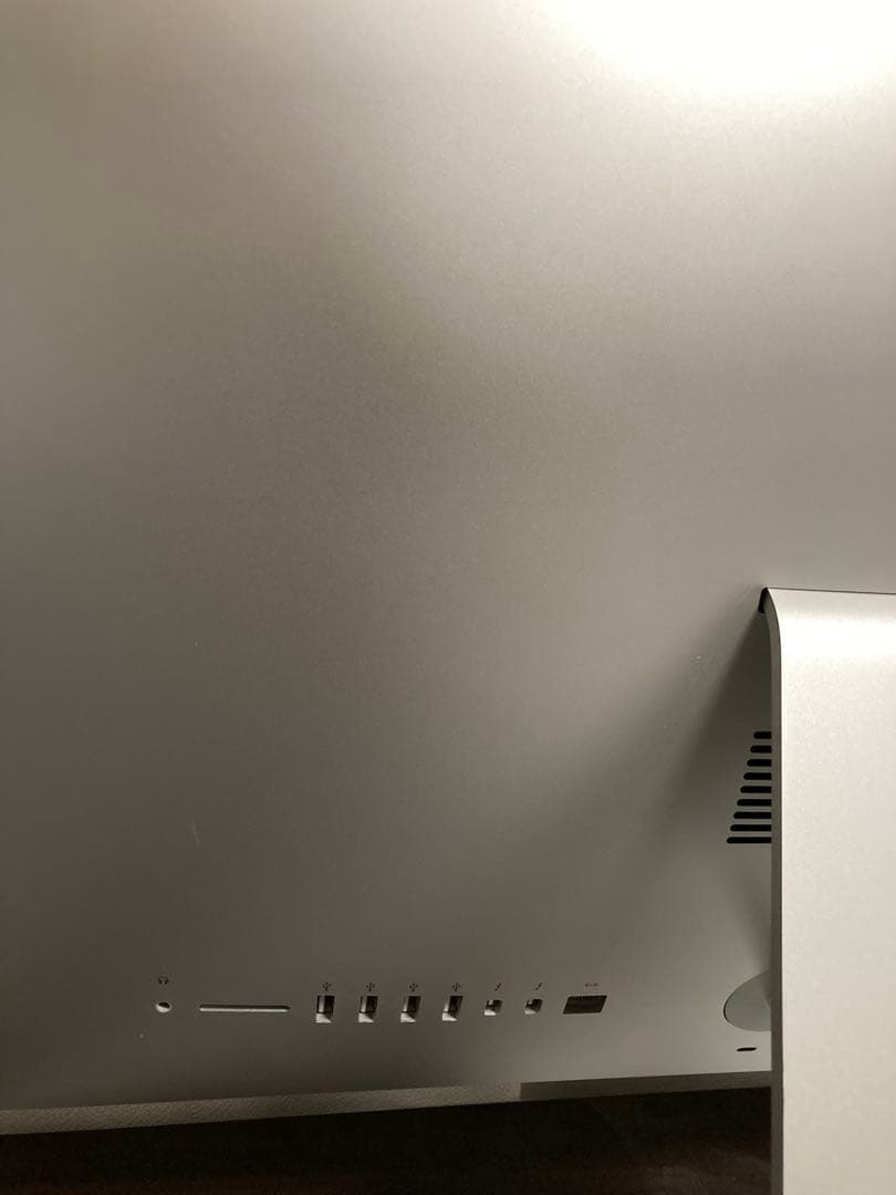 iMac 21.5インチ Late2015 16GB 1TB 2.8GHz