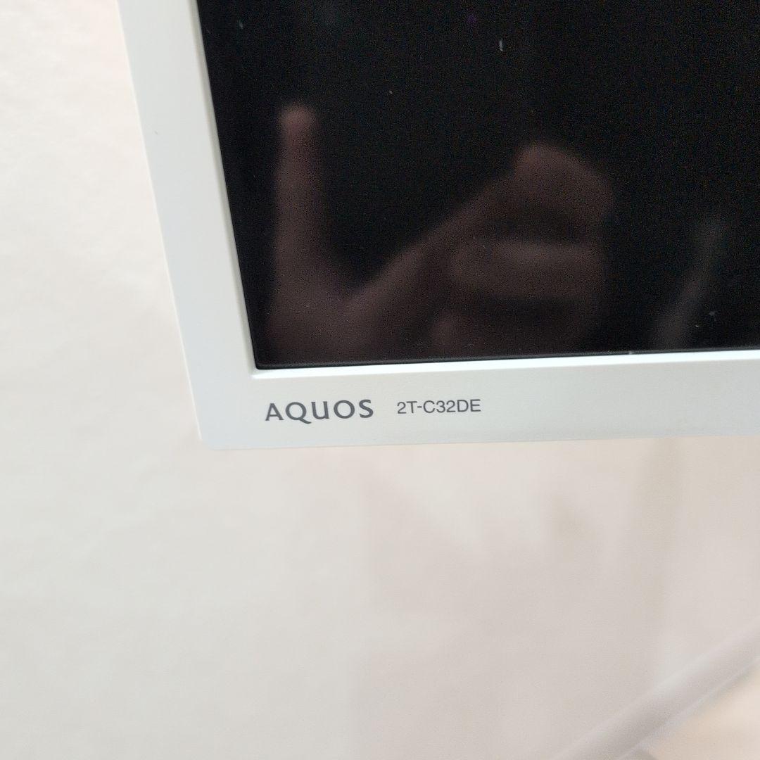 希少ホワイトwallスタンドと2022年型アクオス32型テレビのSET引取値引