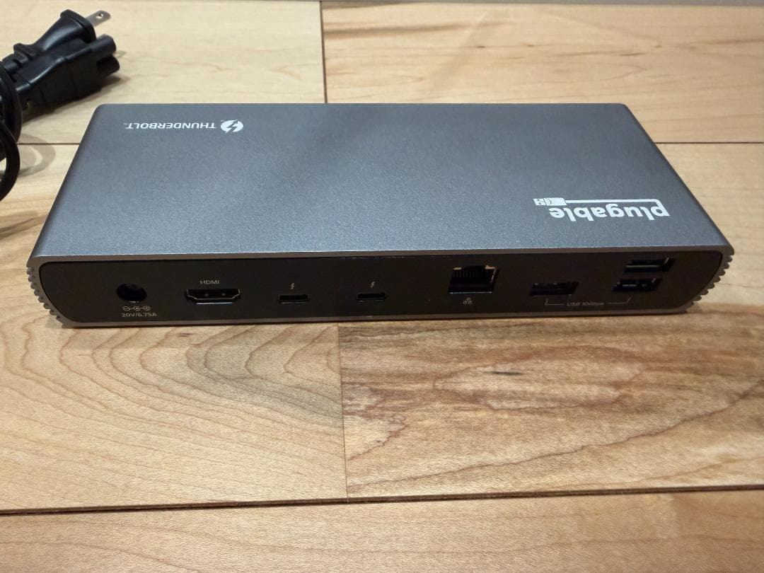 Plugable Thunderbolt 4 ドッキングステーション