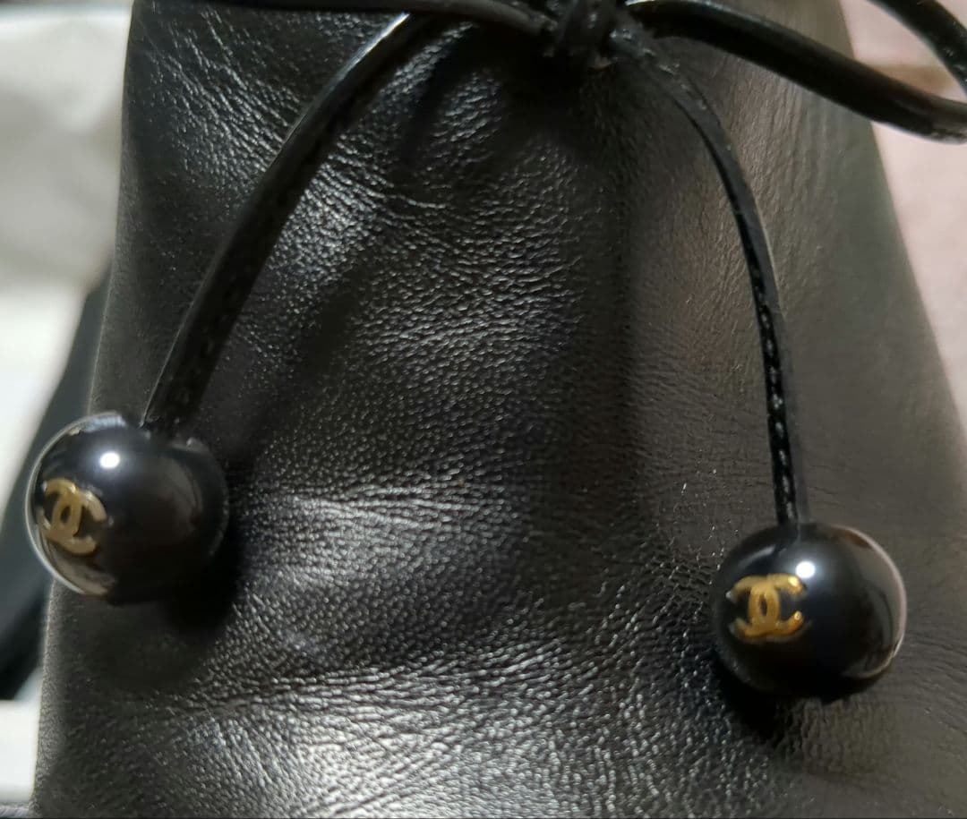 再)お値下げしました)CHANEL ブラックレザー ミュール