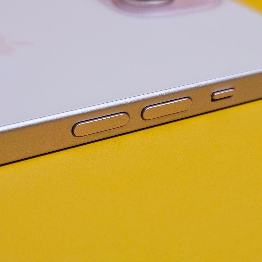 iPhone 15 256GB｜24時間以内発送!