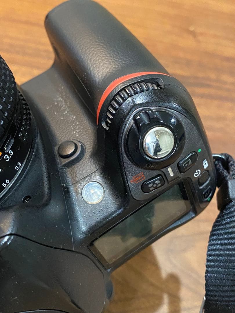 Nikon D80 CCDデジタル一眼レフ　ニッコール35-70レンズ付 動作品