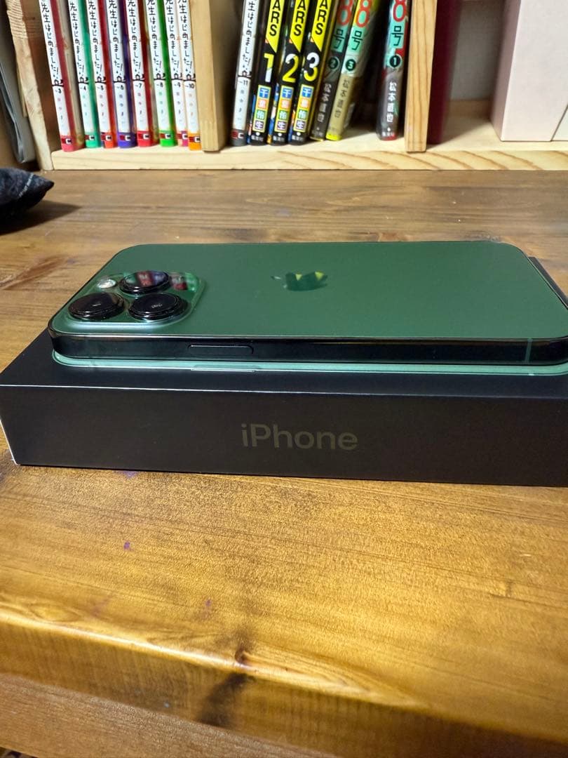 iPhone13pro 256GB バッテリー83%