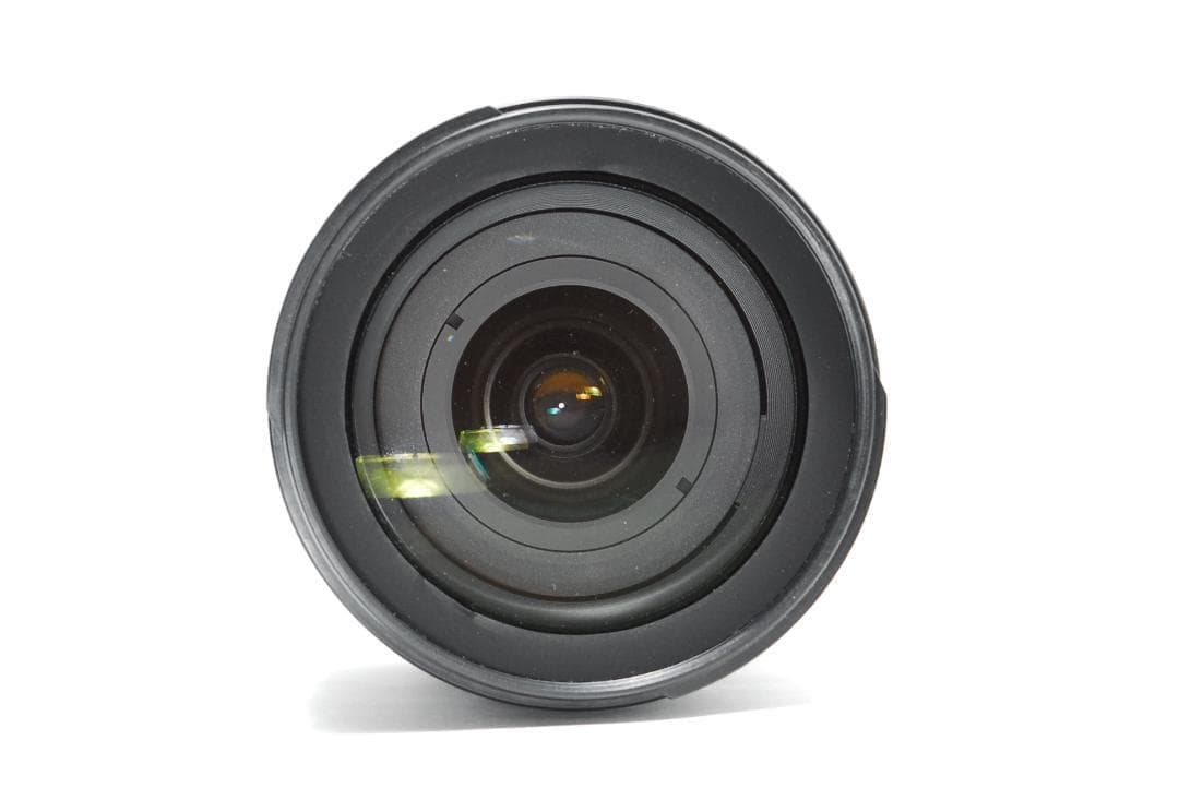 【安心のレンズフード付き】Nikon D5000　スマホ転送　動画・自撮りOK