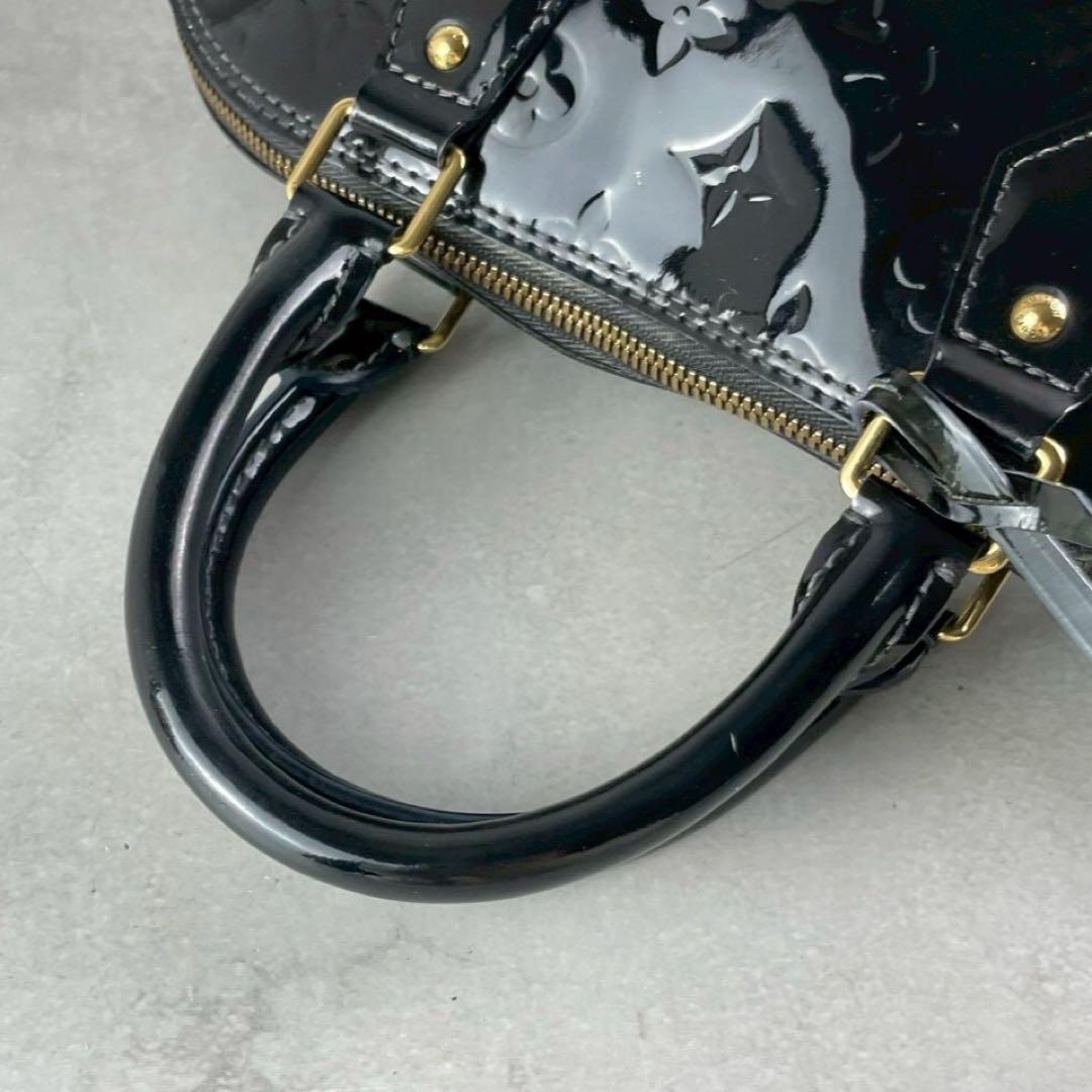 ルイヴィトン アルマPM ヴェルニ ハンドバッグ 廃番品 ブラック 極美品