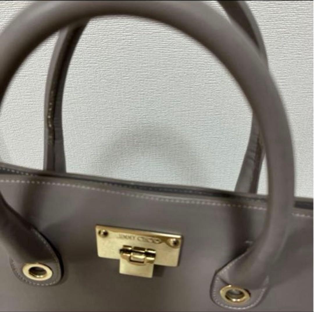 ジミーチュウバッグ大容量