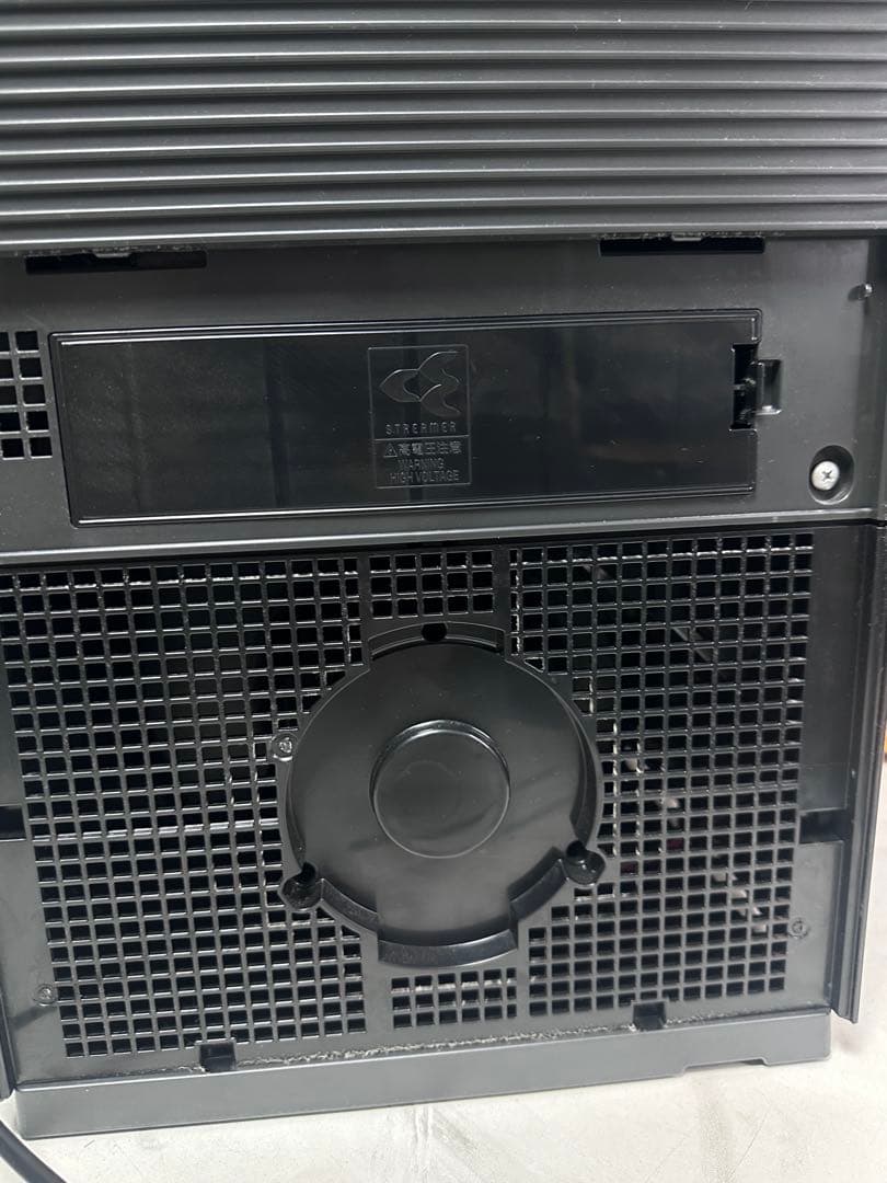 ★ダイキン 加湿空気清浄機 ストリーマ 31畳 MCK704AJインフル対策