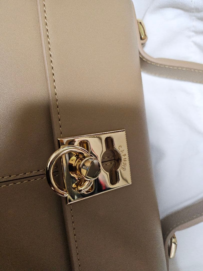 専用【正規品】cafune ベージュレザーハンドバッグ