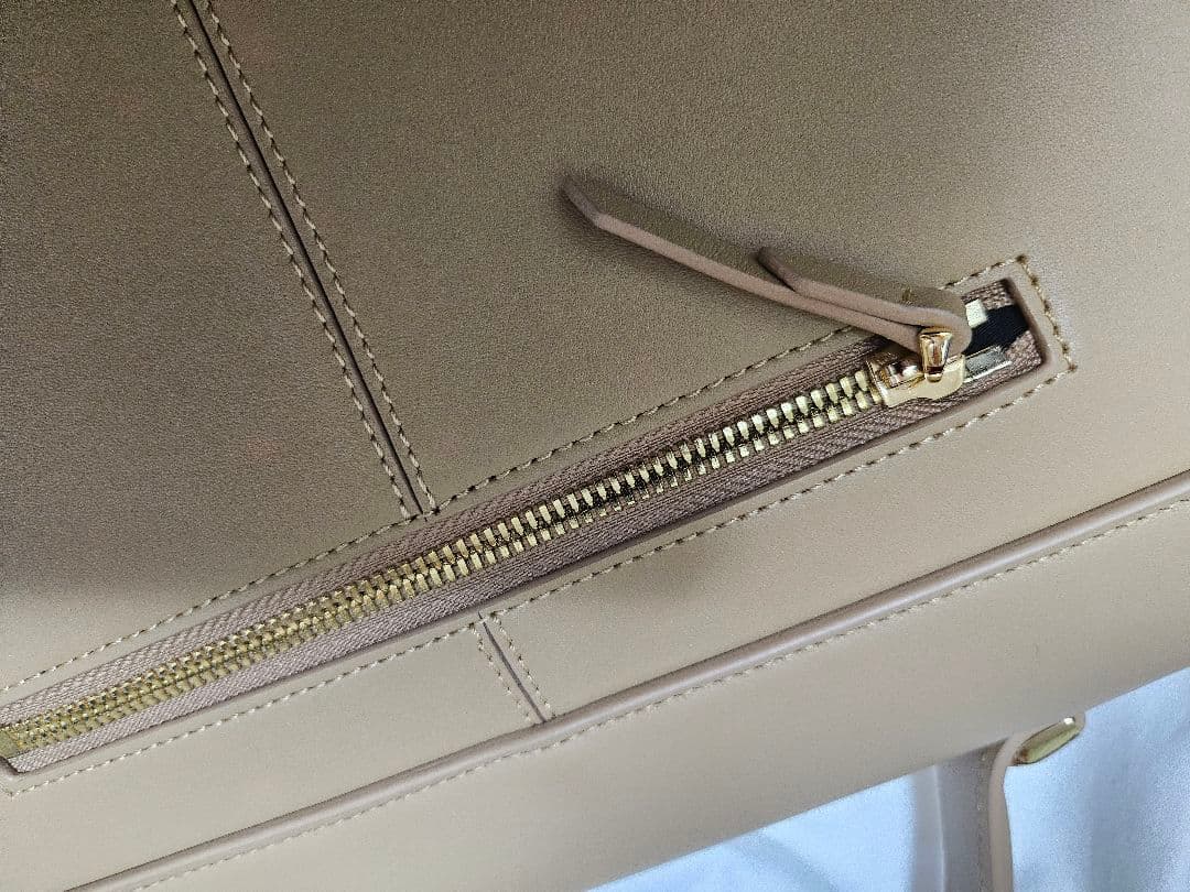 専用【正規品】cafune ベージュレザーハンドバッグ