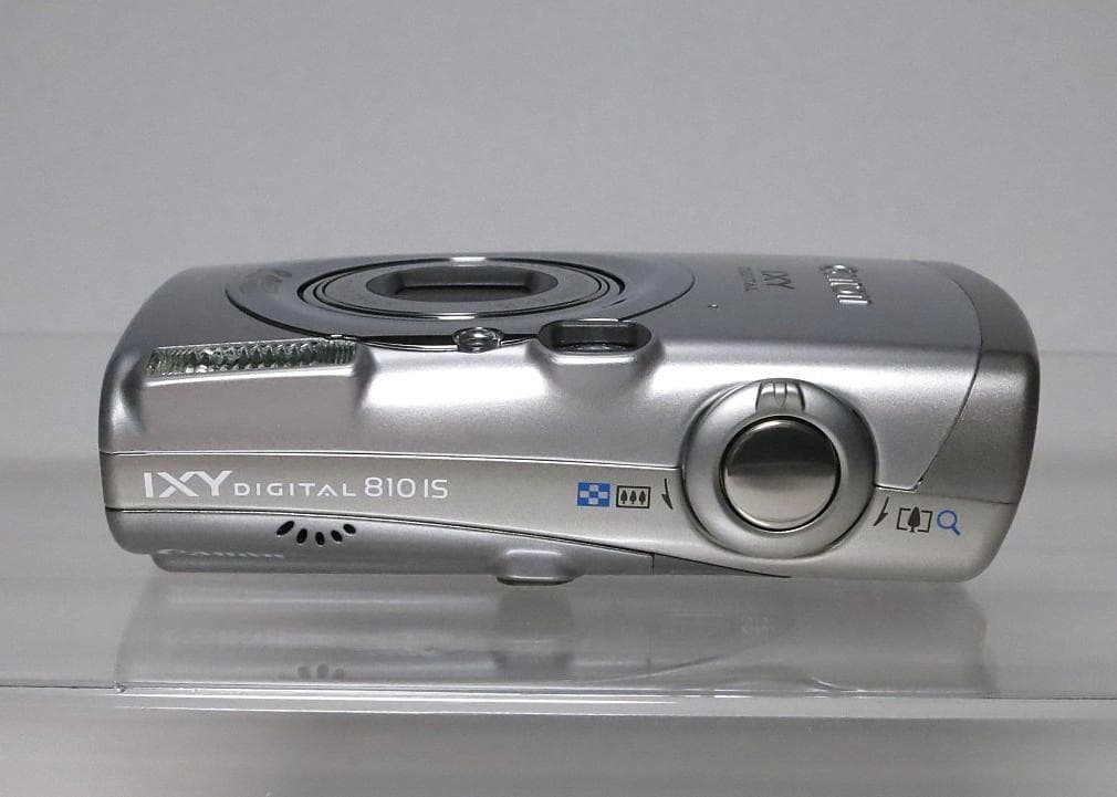 IXY DIGITAL 810 IS 動作品　バッテリー、充電器付属