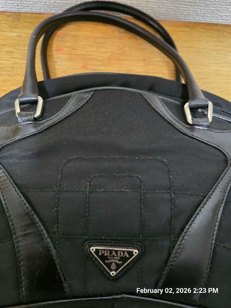 プラダ ブラック トートバッグ