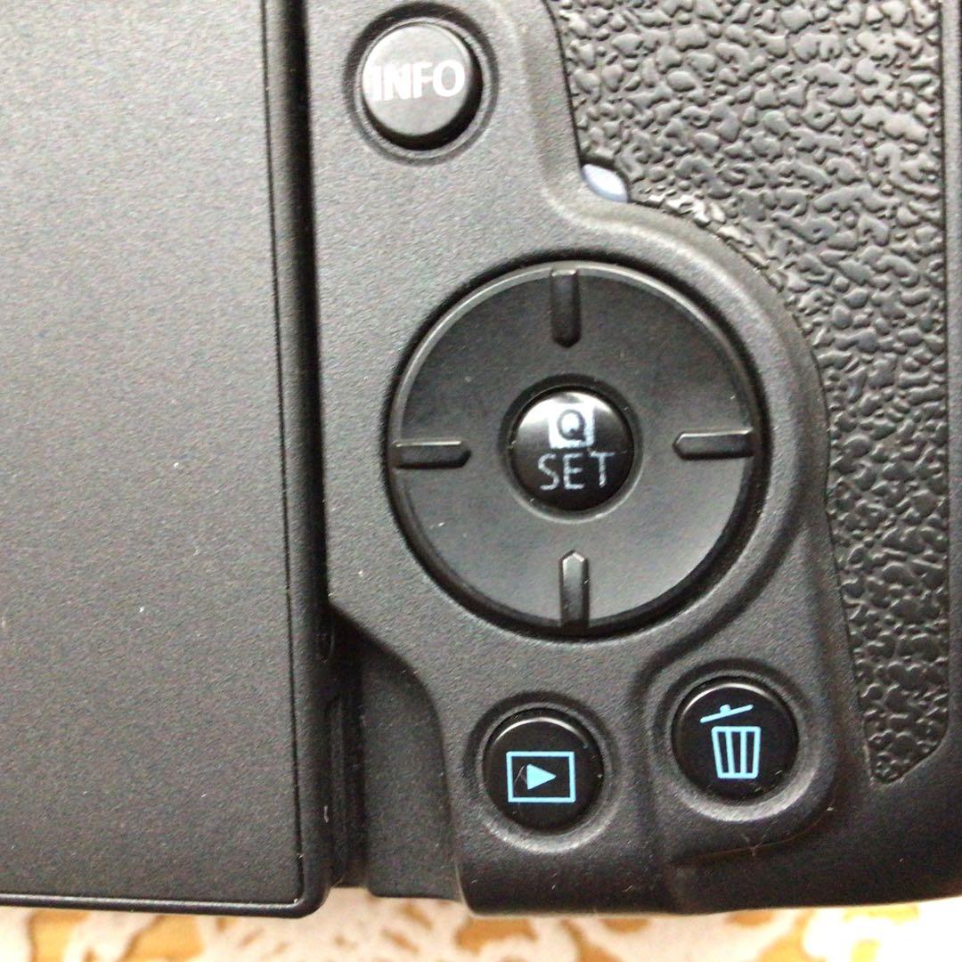 Canon EOS R7 ミラーレス一眼　ボディ