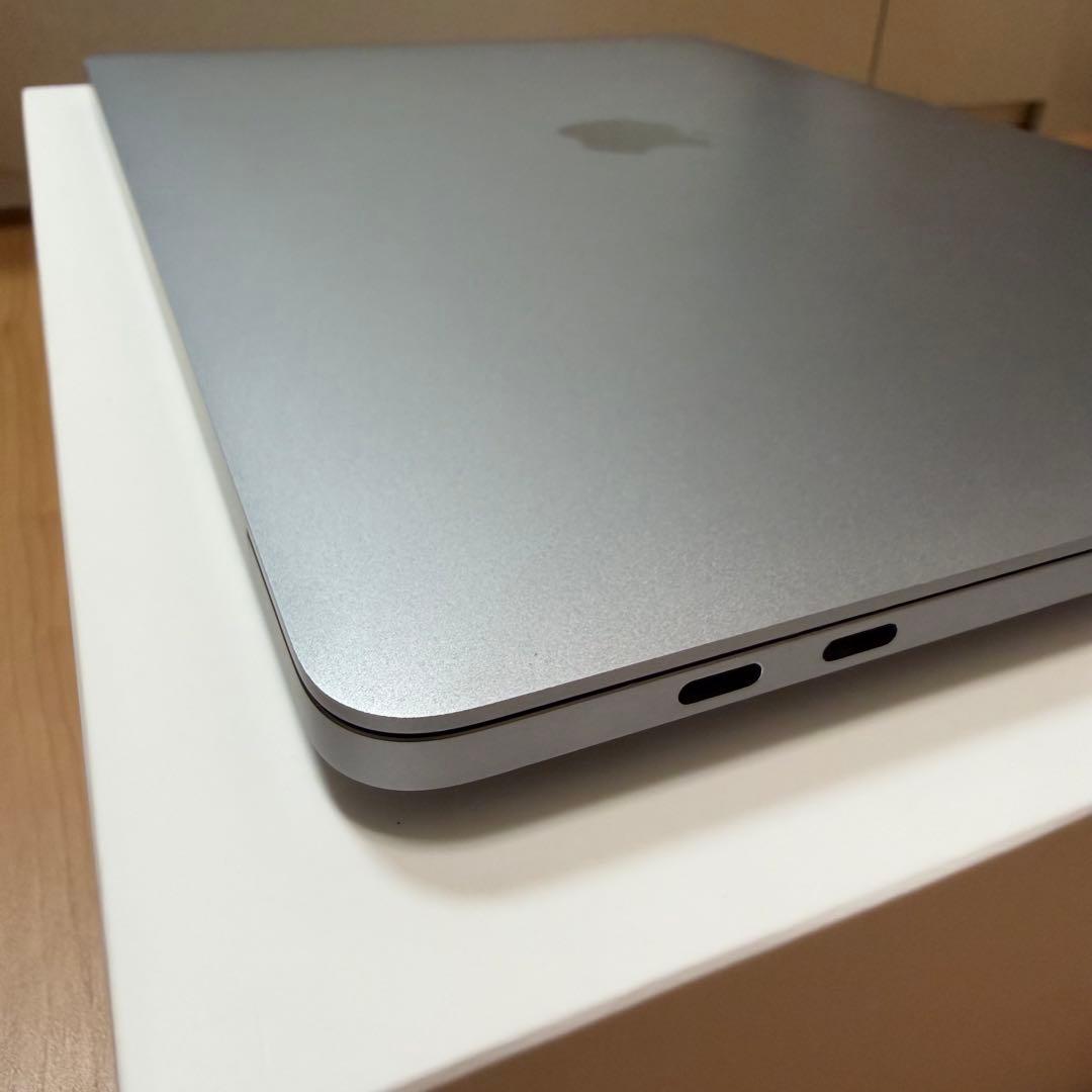 【美品】MacBook Pro 13インチ M1 512GB メモリ16GB