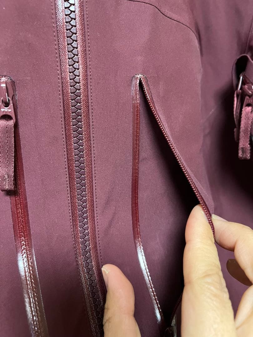 アークテリクス。ゴアテックス　センチネルLT ジャケット