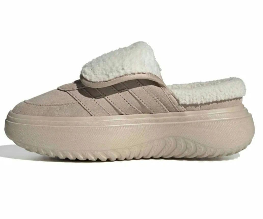 大人気★adidas★アディダス★23.5㎝★ボア付き★ミュール★ベージュ