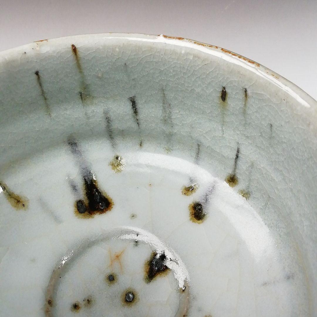 Ｔ２２９　茶碗　『白釉流飛文』『西川實』　共箱　抹茶碗　茶道具