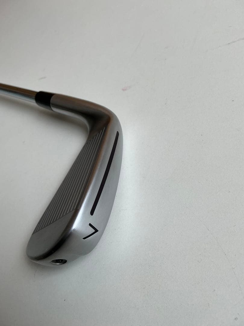 ゴルフ テーラーメイド P790 7番 Dynamic Gold 85 S200