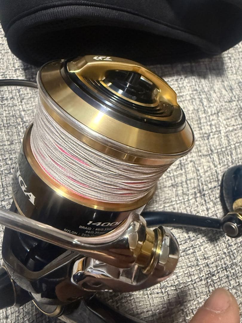 極上品20ソルティガ14000XHスピニングリール 巻き軽、ケース付き箱無し