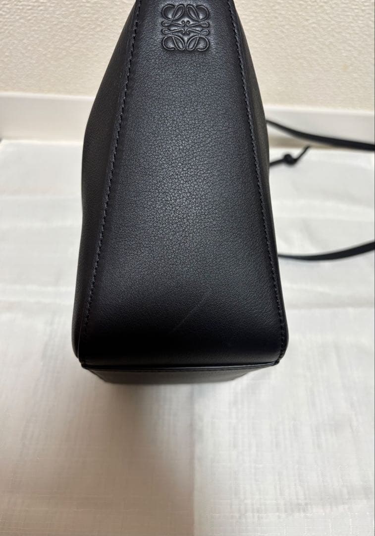 LOEWE ハンモック ホーボーバッグ ミニ ブラック