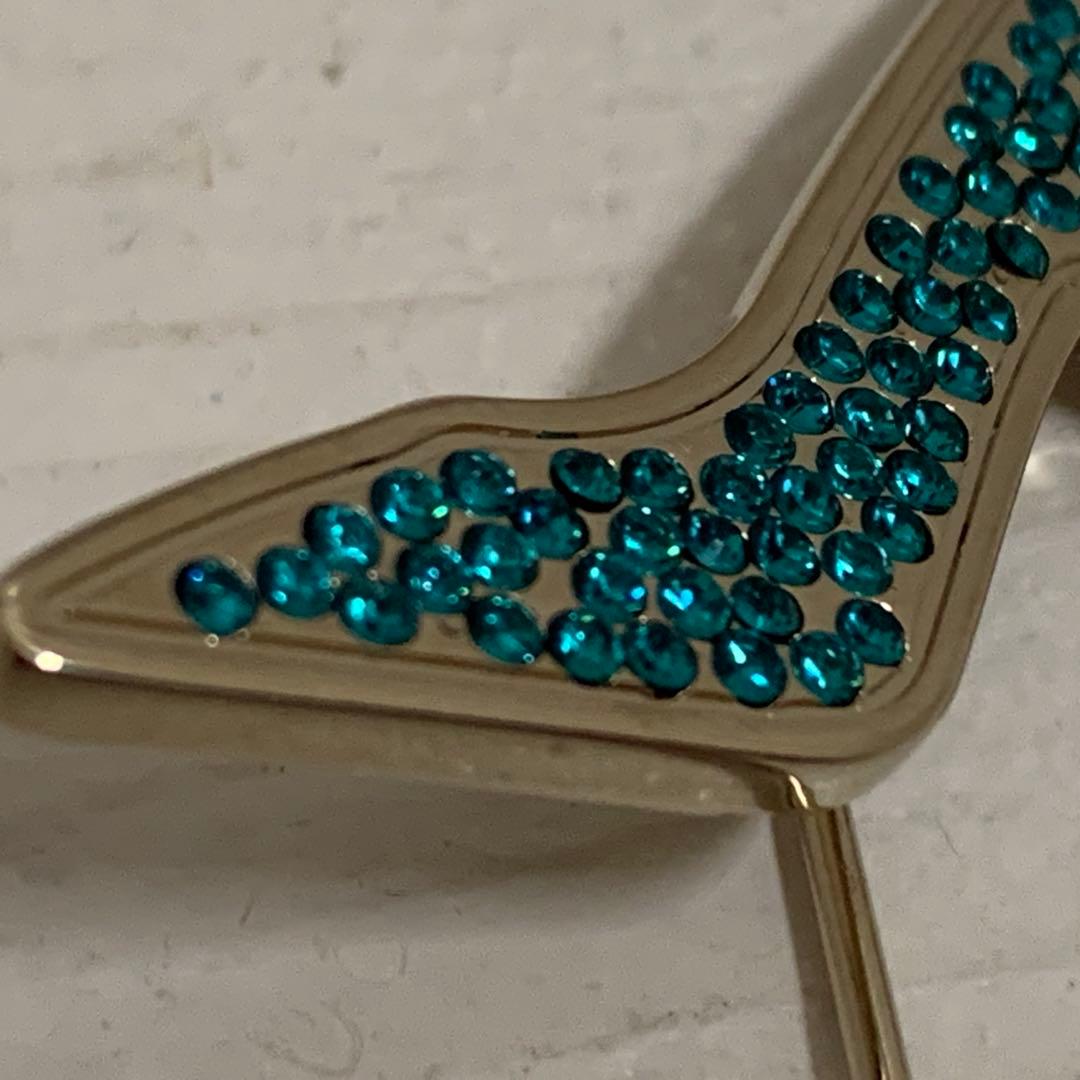 Farragamo VINTAGE ITALY製 パンプスデザイン ピンブローチ