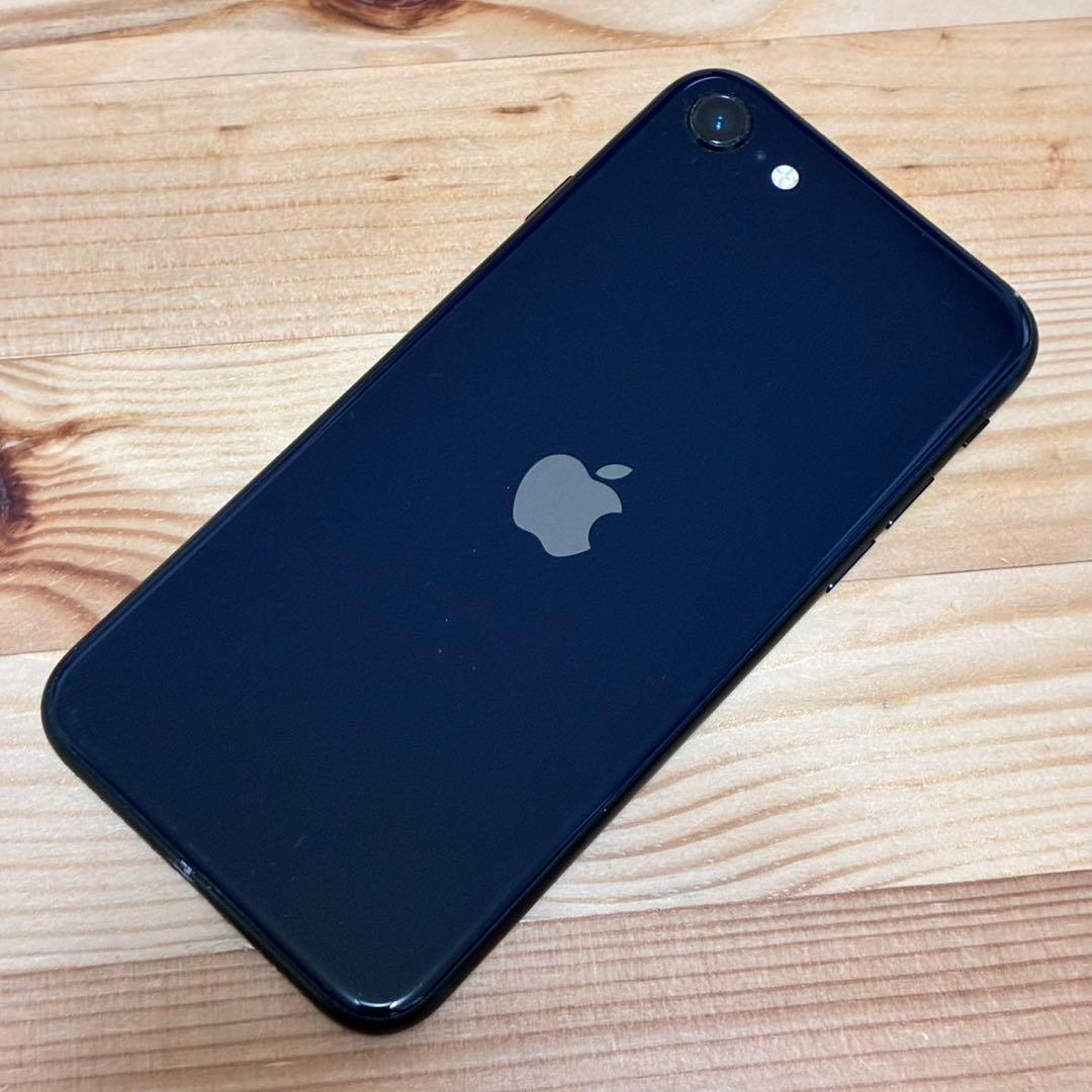 a*n様 バッテリー新品　iPhoneSE第3世代64GB SIMフリー　美品