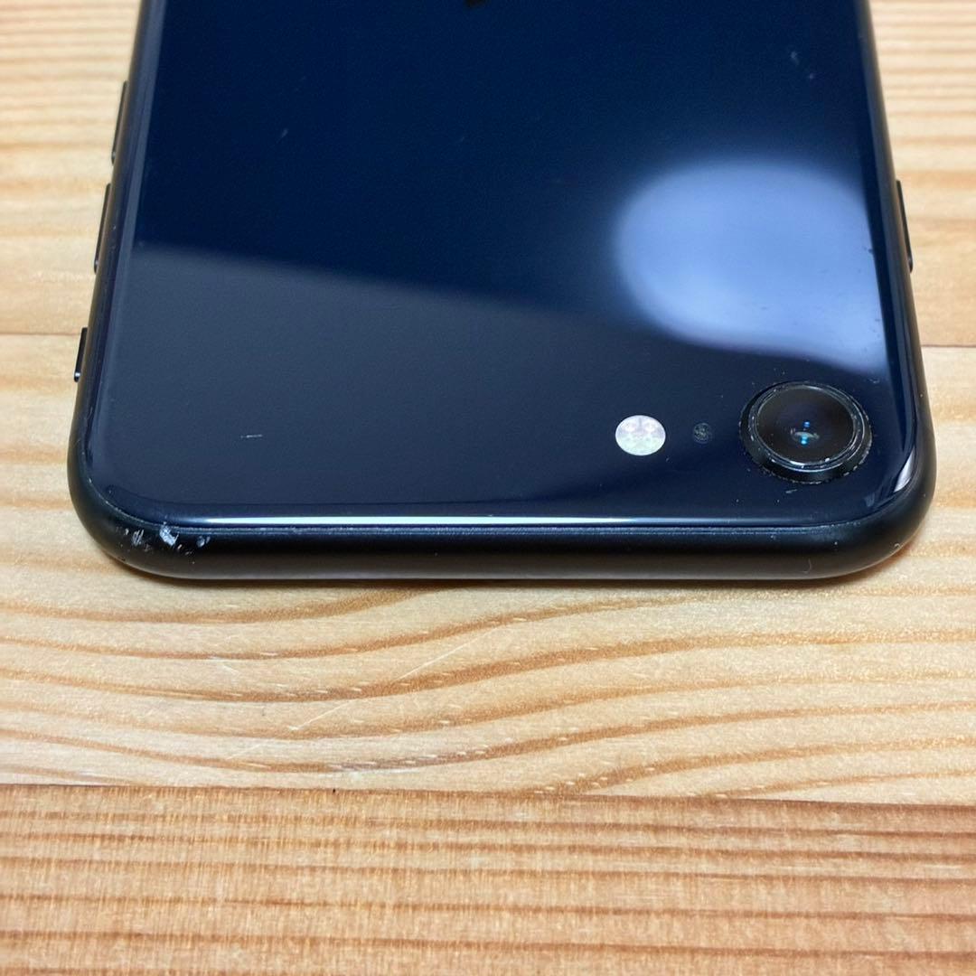 a*n様 バッテリー新品　iPhoneSE第3世代64GB SIMフリー　美品