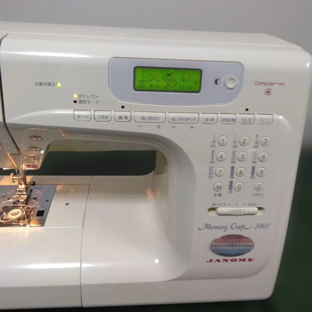 蛇の目ミシンメモリークラフト5100型。