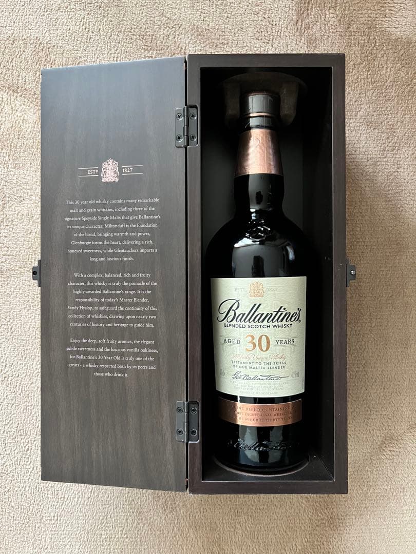 バランタイン Ballantine's 30年 スコッチウイスキー【未開栓】