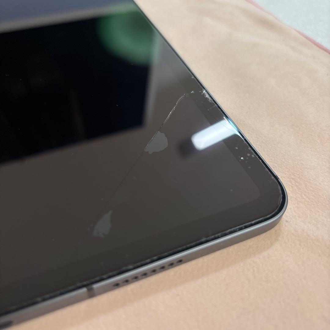 亀太郎　iPad Pro 11inch 256GB 第3世代