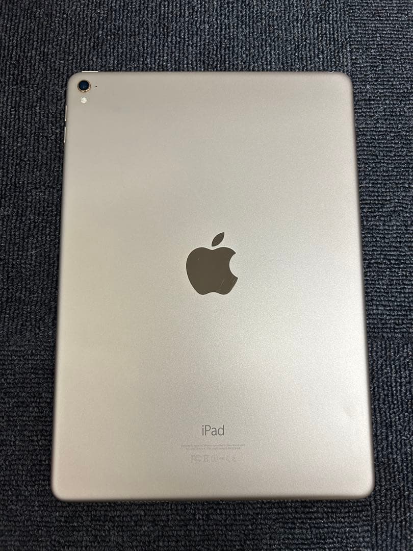 Apple iPad Pro（9.7インチ） A1673