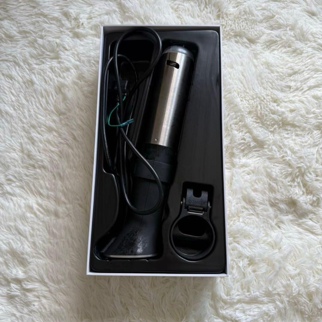 【美品】BONIQ（ボニーク）黒　BNQ-01W