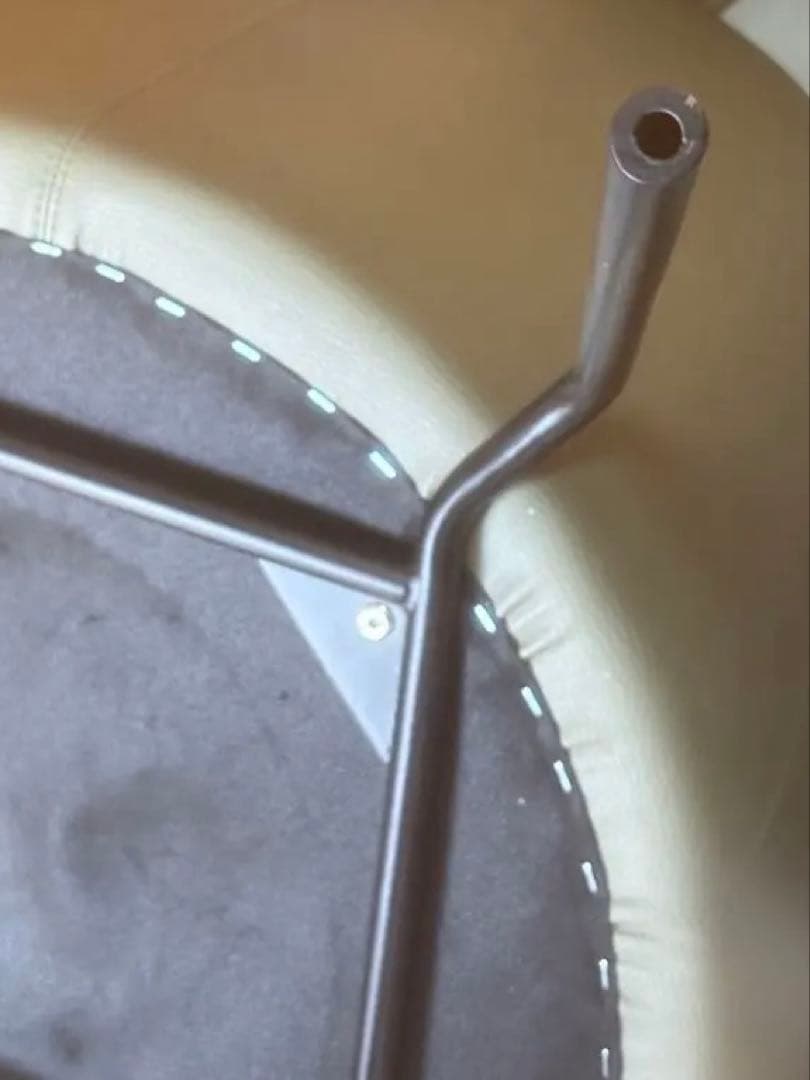 グリーン系 円形シート 椅子　1人用ソファ