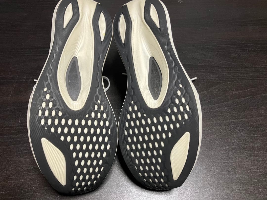 アシックス　マジックスピード4 28.0cm 2E