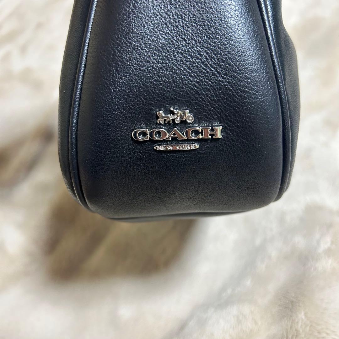COACH テリショルダーバッグ キルティング