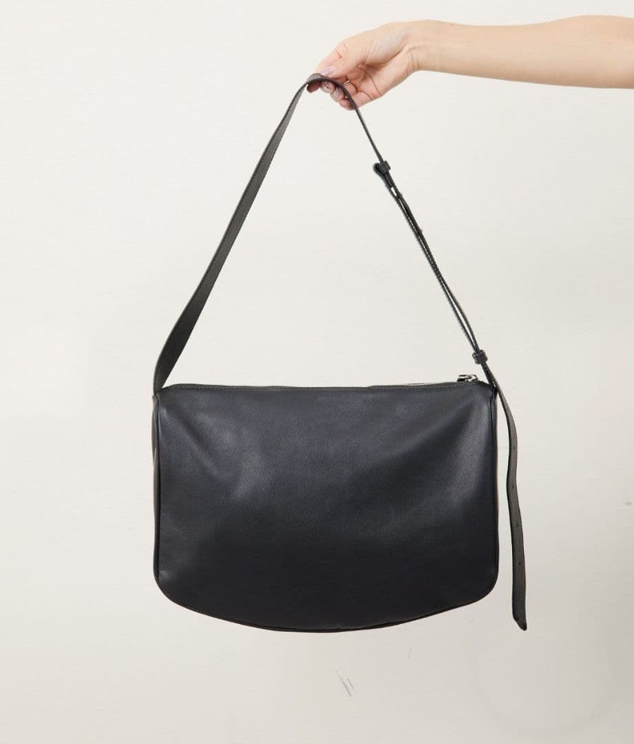 【イヤパピヨネ】スワローマチショルダーバッグ