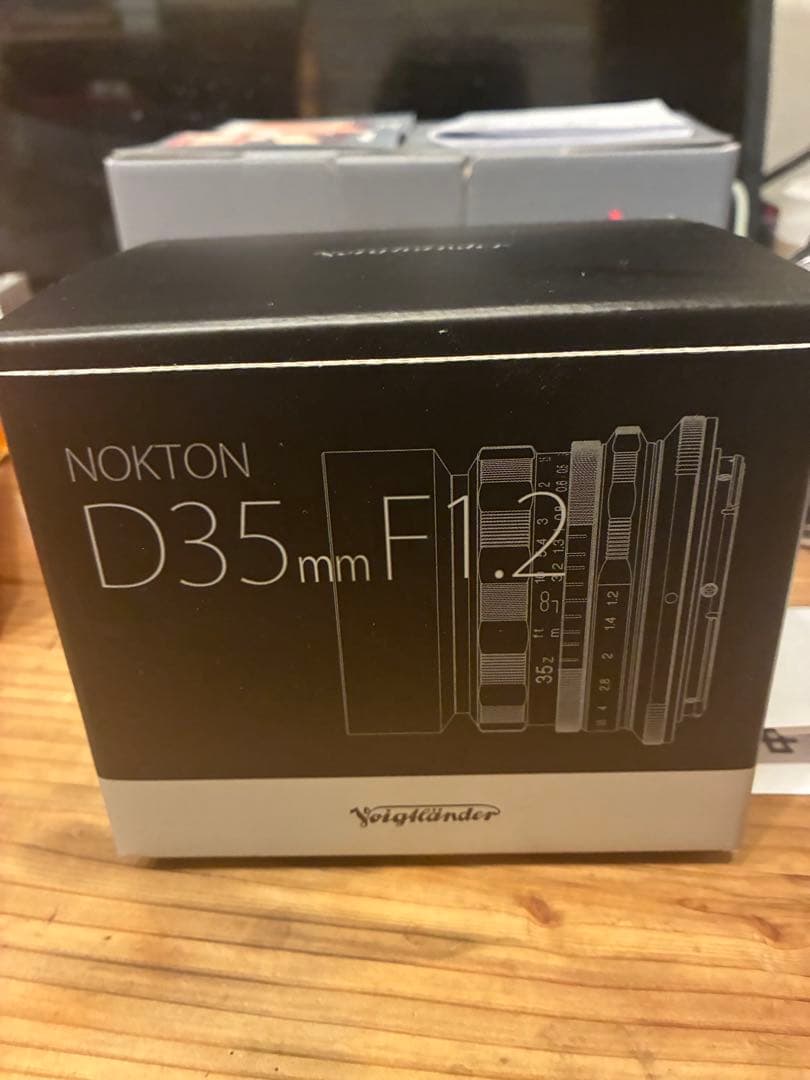 フォクトレンダー NOKTON D35mm F1.2
