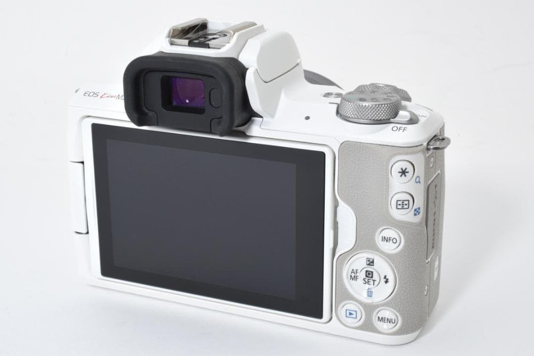 デジタルカメラ CANON EOS KISS M2 EF-M 15-45mm IS STM