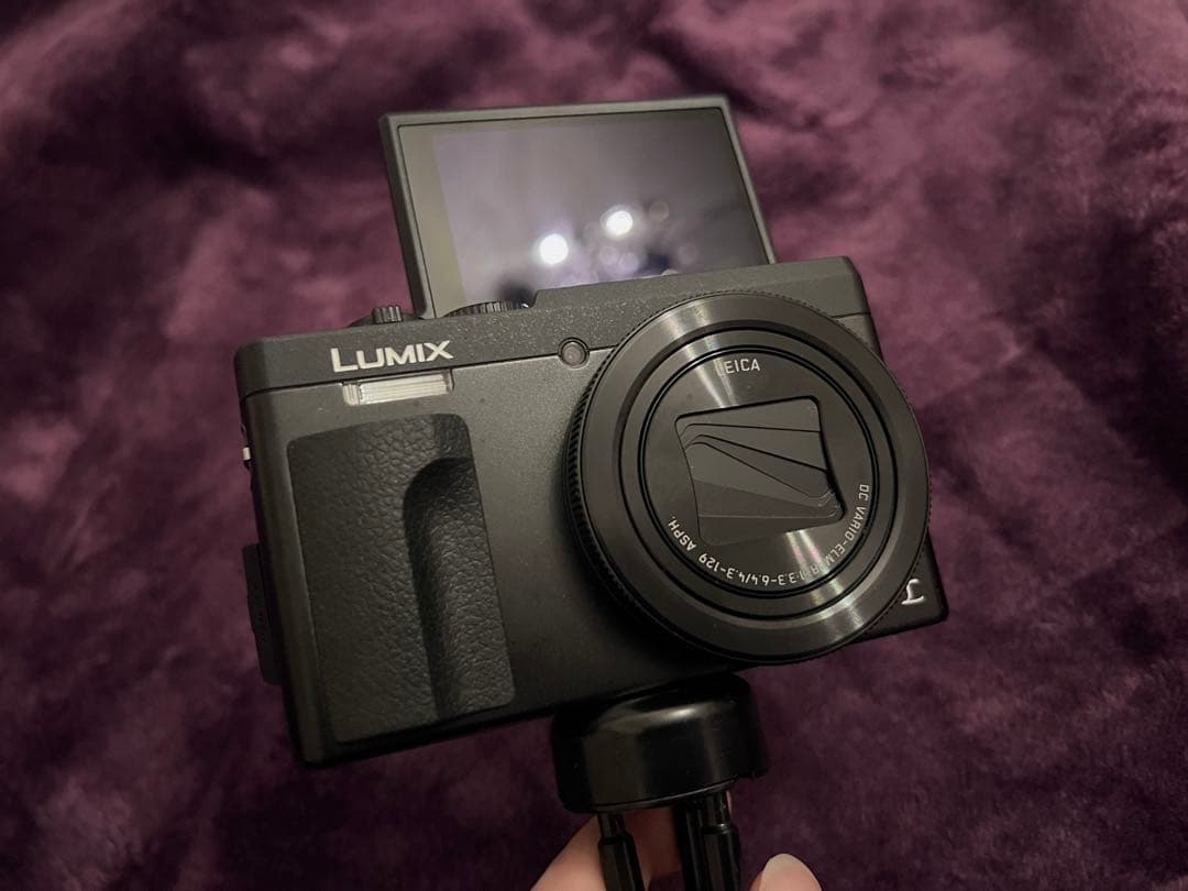 LUMIX DC-TZ90 4Kデジタルカメラ　三脚付き